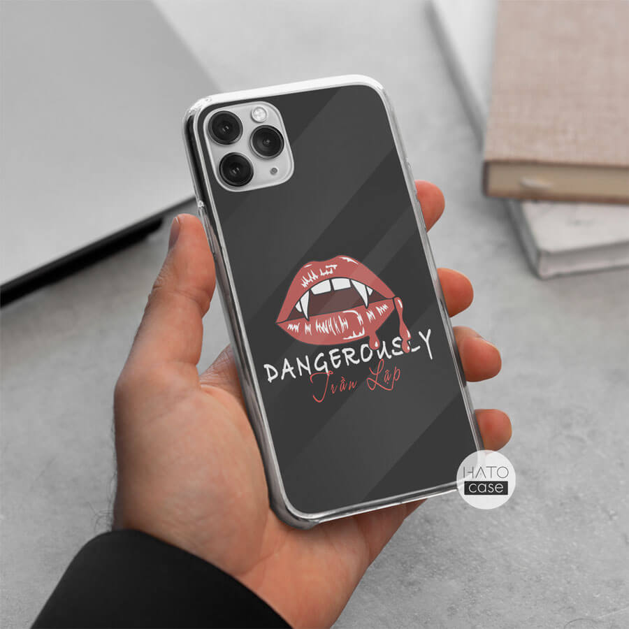 Case điện thoại in tên